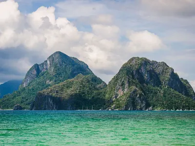 Limestone islands off El Nido, Palawan, Philippines